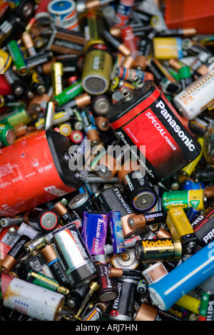 Einweg-Batterien verwendet, für das recycling zu einem Recyclingzentrum, UK Stockfoto