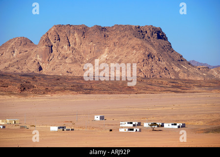 Wüstenlandschaft zeigt Bedoiun Camp, Sinai-Halbinsel, Ägypten Stockfoto