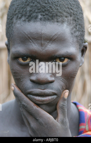 Toposa Jüngling, Porträt, Sudan Stockfoto