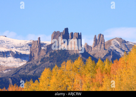 Die Schlösser gesehen aus Ohio Creek Pass Road, Gunnison, Colorado, USA Stockfoto