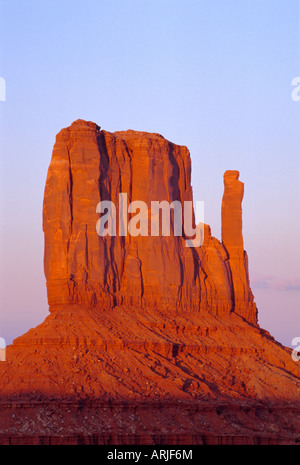 West-Handschuh bei Sonnenuntergang, Monument Valley, Utah, USA Stockfoto