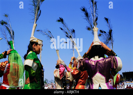 Menschen in Kostümen am Naadam-fest, Ulaan Baatar (Ulan Bator), Mongolei, Asien Stockfoto