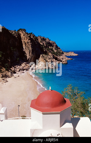 Orthodoxe Kirche und Kira Panagia Strand, Kira Panagia, Insel der Dodekanes, Karpathos, griechische Inseln, Griechenland, Europa Stockfoto