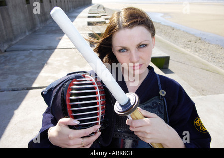 Britische Damen Kendo Meister Kim Holt Stockfoto