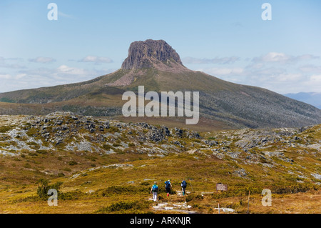 Scheune Bluff, Cradle Mountain Lake St. Clair National Park, Teil des tasmanischen Wildnis, Tasmanien, Australien Stockfoto