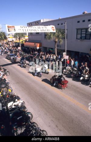 Biker bei der Bike Week der weltweit berühmtesten Daytona Beach, Florida Strand Stockfoto