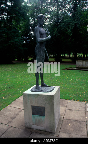 Elizabeth Frink Skulptur Bury St Edmunds Suffolk England Stockfoto