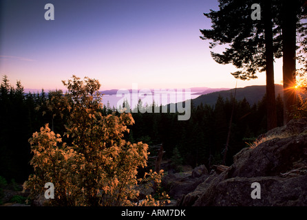 San Juan Inseln gesehen von Chuckanut Drive, Puget Sound, Washington State, Vereinigte Staaten von Amerika, Nordamerika Stockfoto