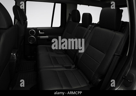 2008 Land Rover LR3 HSE in grau - hintere Sitze Stockfoto