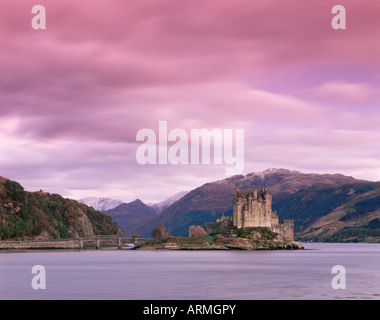 Eilean Donan Castle, Dornie Lochalsh (Loch Alsh), Highlands, Schottland, Vereinigtes Königreich, Europa Stockfoto