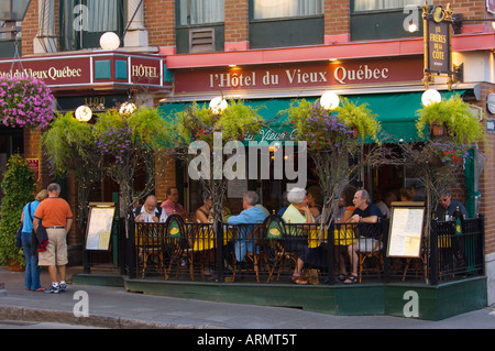 Beliebten Quartier Latin entlang Rue St. Jean, Quebec Stadt, Quebec, Kanada. Stockfoto