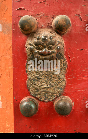Wundervollen an einer Tür in der verbotenen Stadt in Peking Stockfoto