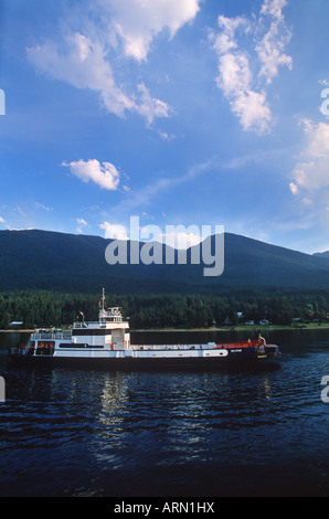 Kootenay Lake Fähre zwischen Balfour und Kootenay Bay, British Columbia, Kanada. Stockfoto