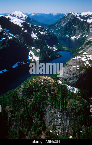 Antenne des Fiordland Provincial Naherholungsgebiet, Central Coast entlang der Inside Passage, British Columbia, Kanada. Stockfoto