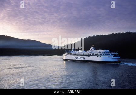 BC Ferry Geist Klasse, Schiff, Active Pass zwischen Tsawwassen und Swartz Bay, British Columbia, Kanada. Stockfoto