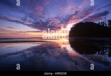 Queen Charlotte Islands, (Haida Gwaii), Tow Hill auf Graham Island bei Dämmerung, Britisch-Kolumbien, Kanada. Stockfoto