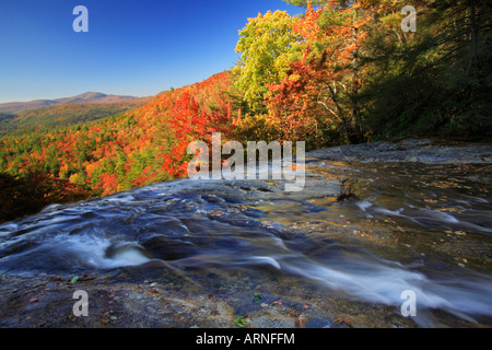 Blaue Senke und Glen fällt, Nantahala National Forest, Highlands, North Carolina, USA Stockfoto