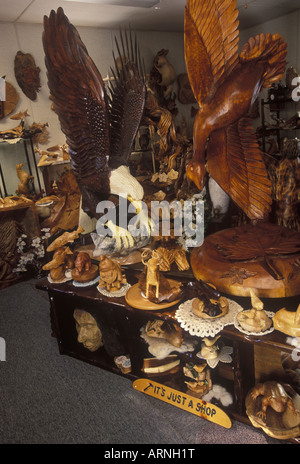 Qualicum Beach Local Handwerker, Holzschnitzer Paul Bourbeau Studio, Vancouver Island, British Columbia, Kanada. Stockfoto