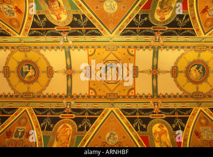 Washington DC. National Library of Congress Thomas Jefferson Building interior. Dekorierte Deckendetails. Historisches Gebäude, 1897 eröffnet. Stockfoto