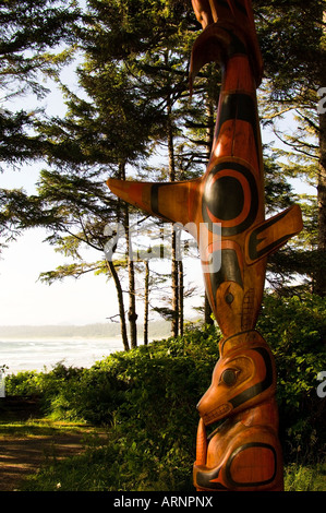 Pacific Rim National Park, Long Beach, Totempfahl von Quisitis oder LIsmer Beach, Vancouver Island, British Columbia, Kanada. Stockfoto