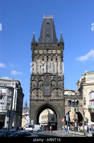 Pulverturm, Prasna Brana, in der Altstadt Prag Stockfoto