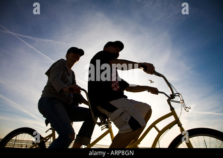 Tandem Fahrrad Venice Beach Kalifornien Vereinigte Staaten von Amerika Stockfoto