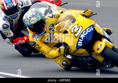 Max Biaggi, Moto-GP-Fahrer für das Jahr 2004 Camel Honda team Stockfoto