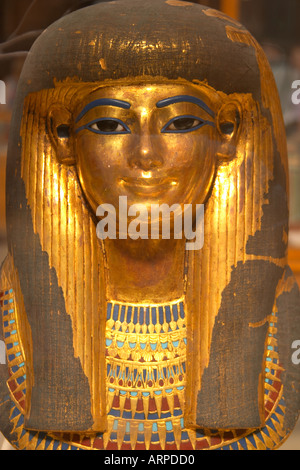 Tjuyu Totenmaske im ägyptischen Museum von Kairo Stockfoto