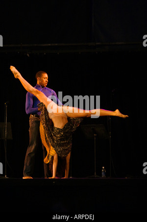 Das LULA WASHINGTON Tanz Theater im LINCOLN CENTER PLAZA NEW YORK CITY Stockfoto