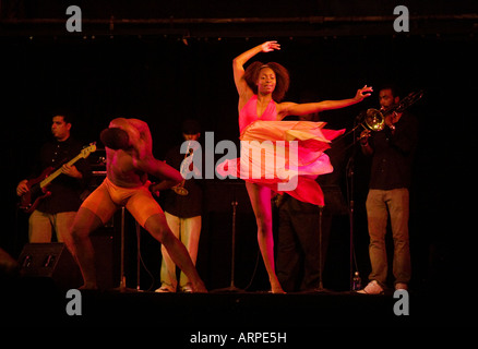 Das LULA WASHINGTON Tanz Theater im LINCOLN CENTER PLAZA NEW YORK CITY Stockfoto