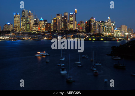 Sydney City nach Sonnenuntergang, Sydney, New South Wales, Australien Stockfoto