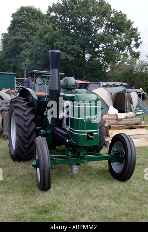 Feldmarschall Traktor, Rudgwick Dampf & Country Show, 2006 Stockfoto