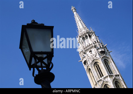 Der Turm der Matyas Templom (Matthiaskirche), Budapest (Ungarn) Stockfoto