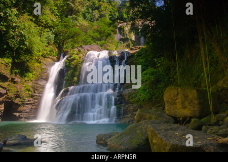 Die unteren Wasserfälle an der schönen Nauyaca Wasserfälle Costa Rica Stockfoto