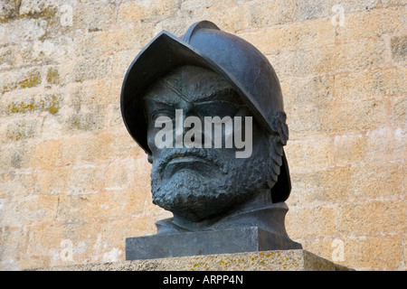 Trujillo, Extremadura, Spanien. Büste von Francisco de Orellana, ein 16. Jahrhundert Explorer und gebürtig aus Trujillo. Stockfoto