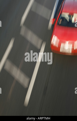 Luftaufnahme von schnelles Auto Stockfoto