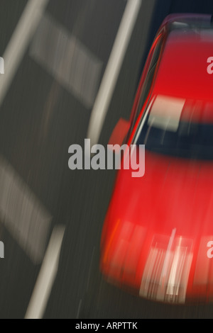 Luftaufnahme von schnelles Auto Stockfoto