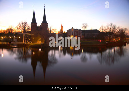 Delft, The Oostpoort Eastgate in Delft, Zuid-Holland, Niederlande Stockfoto