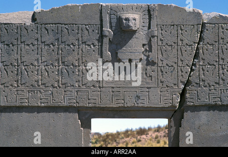 Bolivien TIAHUANACO Tor der Sonne Puerto del Sol Eingang zur Kalasasaya Tempel der 10-Tonnen-Tor der Sonne ist monolithisch Stockfoto