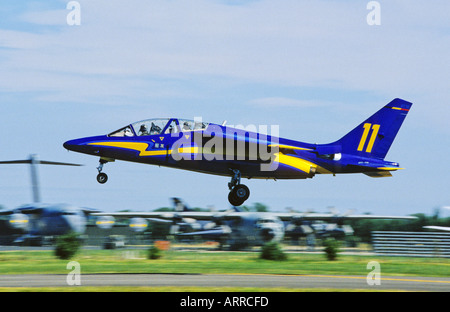 Belgische Luftwaffe Alpha Jet E Schulflugzeug Landung Stockfoto