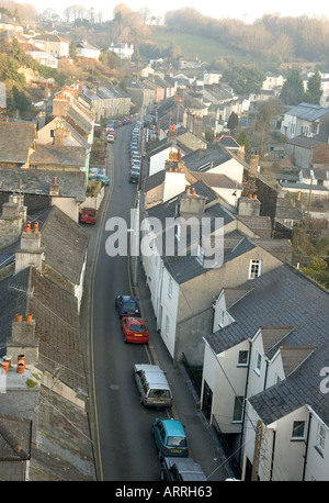 Frühen Morgennebel am Tavistock Devon entnommen die alte Eisenbahnviadukt über die Stadt Stockfoto