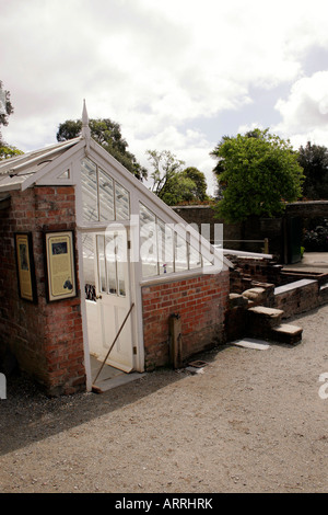 DIE MELONE-HAUS IN DIE LOST GARDENS OF HELIGAN. CORNWALL, ENGLAND. Stockfoto