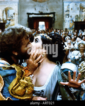 Zähmung der Widerspenstigen Zähmung 1967 Film mit Elizabeth Taylor und Richard Burton Stockfoto