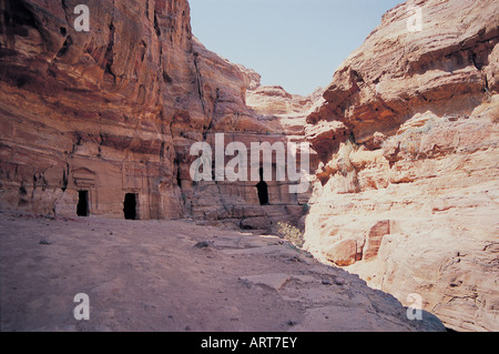 Das Löwendenkmal, Petra, Jordanien. (Triclinium, benannt nach den Tieren geformt in Relief Rahmung Tür. (1. Jh. n. Chr.) Stockfoto