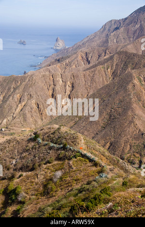 Teneriffa Almáciga in der Anaga Bezirk Nord Osten Halbinsel mit Punto de Los Roquetas und Roques de Anaga Stockfoto