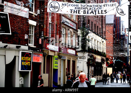 Mathew Street in Liverpool Lage des Cavern Club, wo die Beathes gespielt Stockfoto