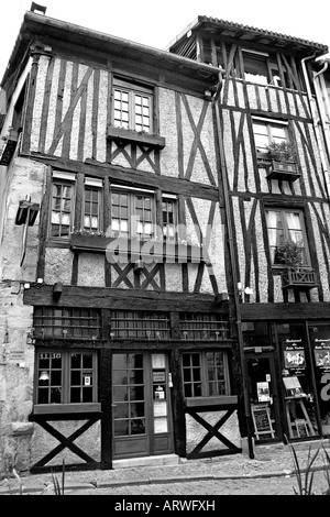 Alten Fachwerkhaus Restaurantgebäude, Rue De La Boucherie, Limoges Frankreich Stockfoto