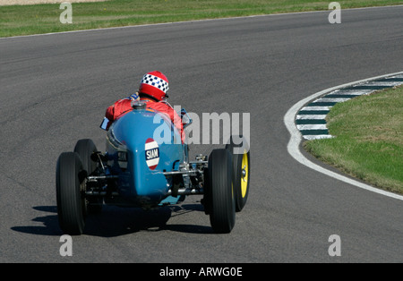 1936 -Ära B-Typ R5B "Remus" Lavant Ecke, beim Goodwood Revival, Sussex, UK Stockfoto