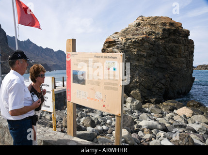 Teneriffa Anaga Bezirk Nord-Ost-Küste Playa de San Roque Roque de Los Bodegas Stockfoto