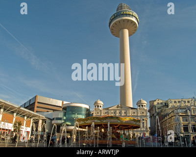 St Johns Beacon und Williamson Square, Liverpool Stockfoto